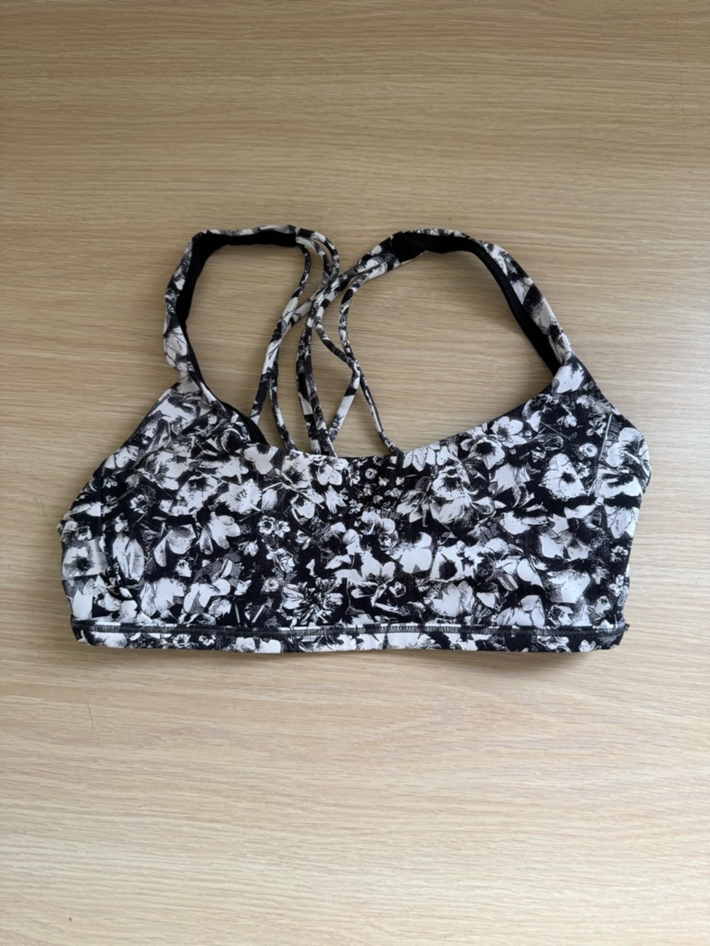 lululemon free to be sports bra padded 6 medium floral black and white strappy